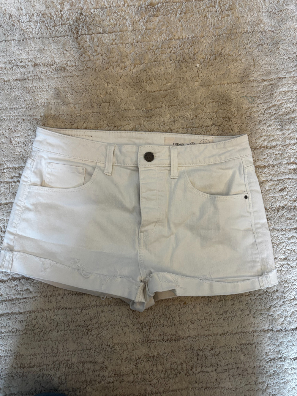 Treasure And Bond White High Rise Denim Shorts Frayed Hem